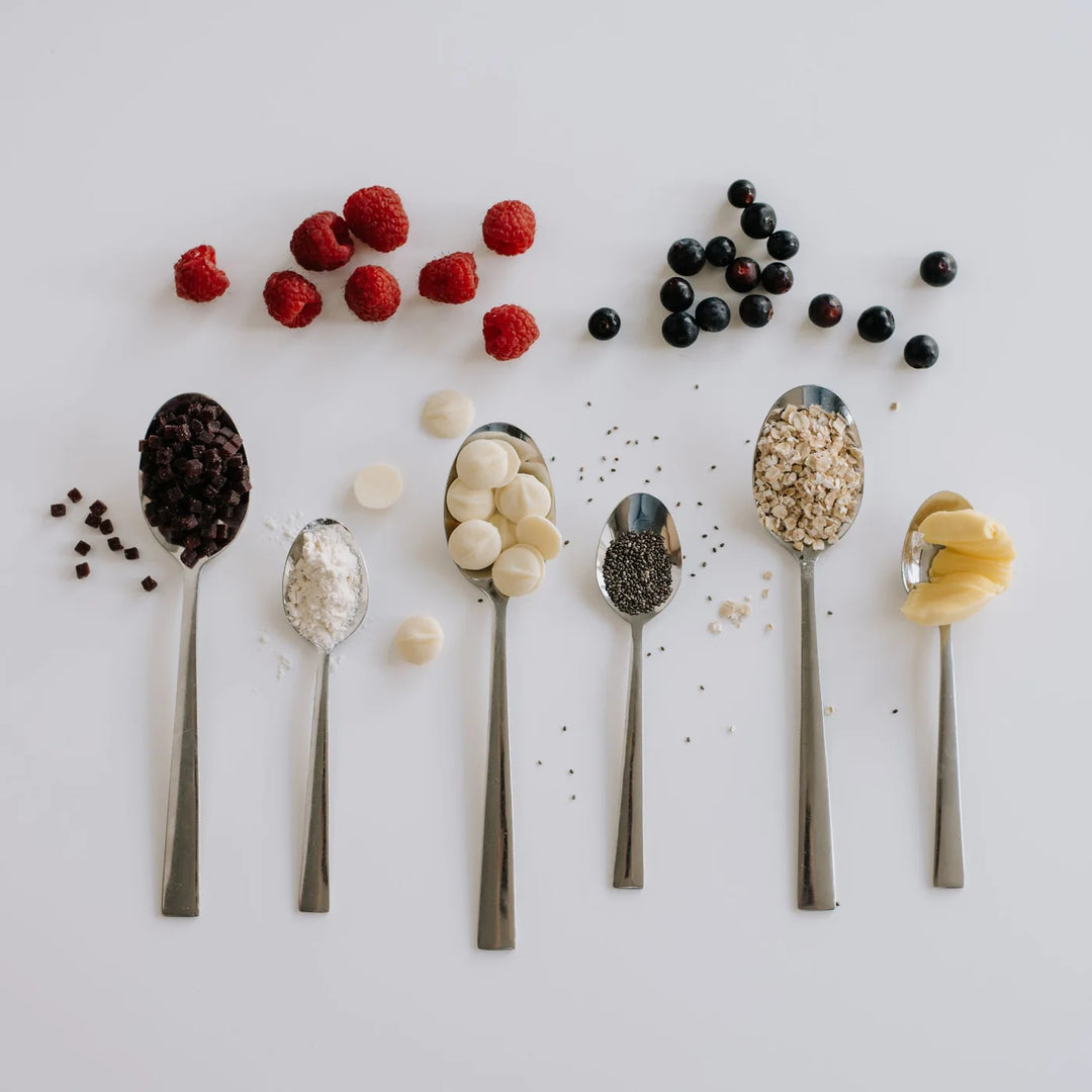 Lila Jasmine Lactation Bars Mixed Berry & White Chocolate