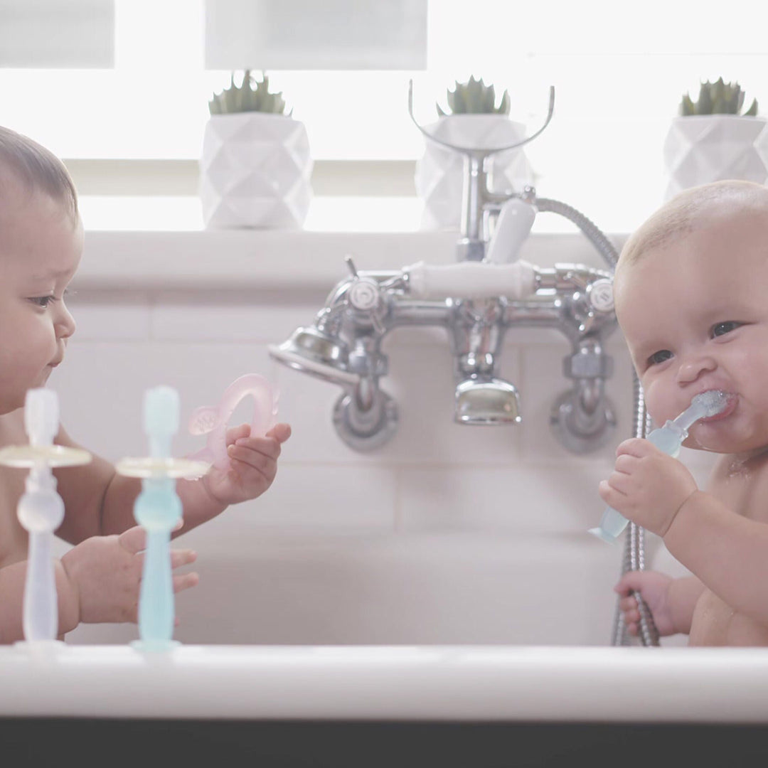 Haakaa 360° Silicone Toothbrush (6 months+)