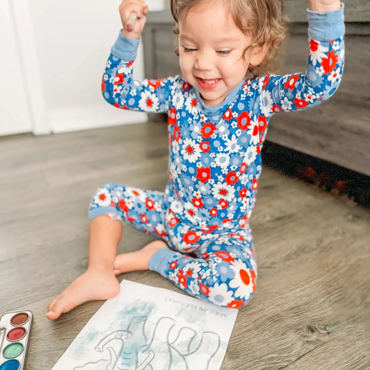 Honeysticks Toddlers First Colouring Book - Endangered Animals Adventure