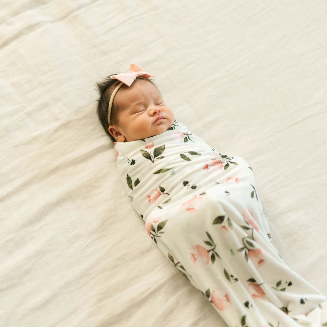 Stretch Knit Hat And Swaddle Set Watercolour Rose