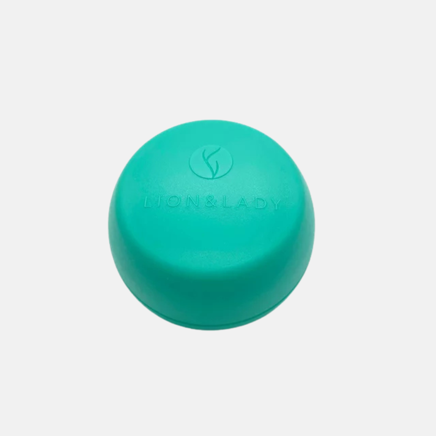 Lion And Lady Storage Cap