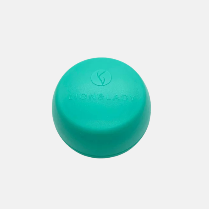 Lion And Lady Storage Cap