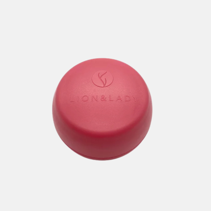 Lion And Lady Storage Cap