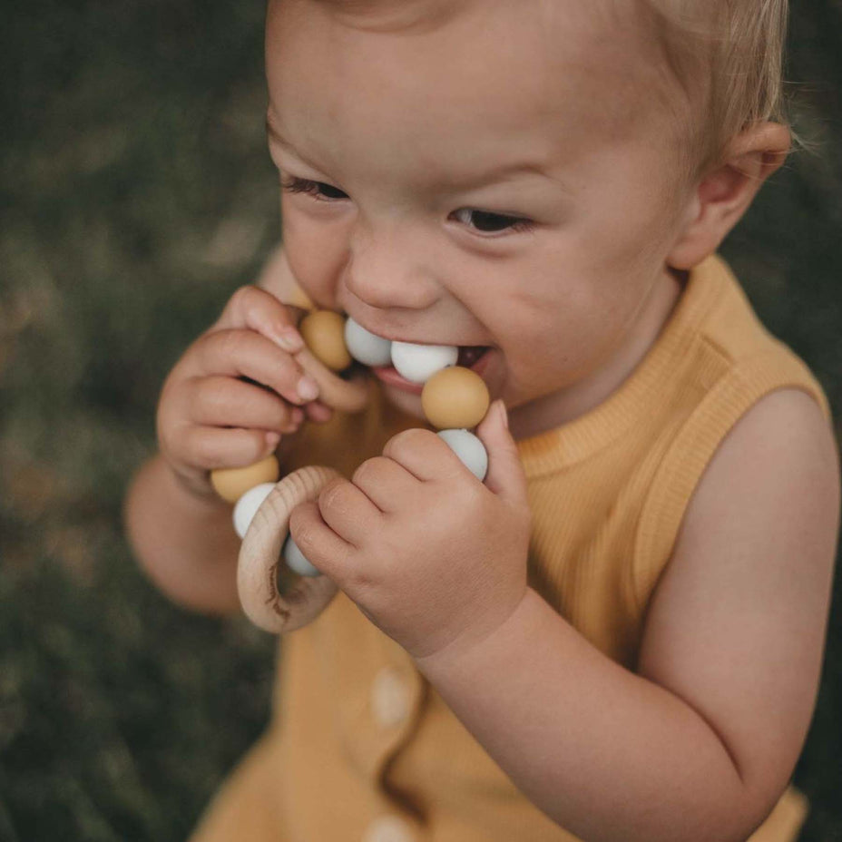 Round teether